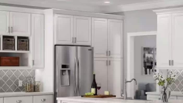 Hampton Bay - Kitchen Cabinets - The Home Depot